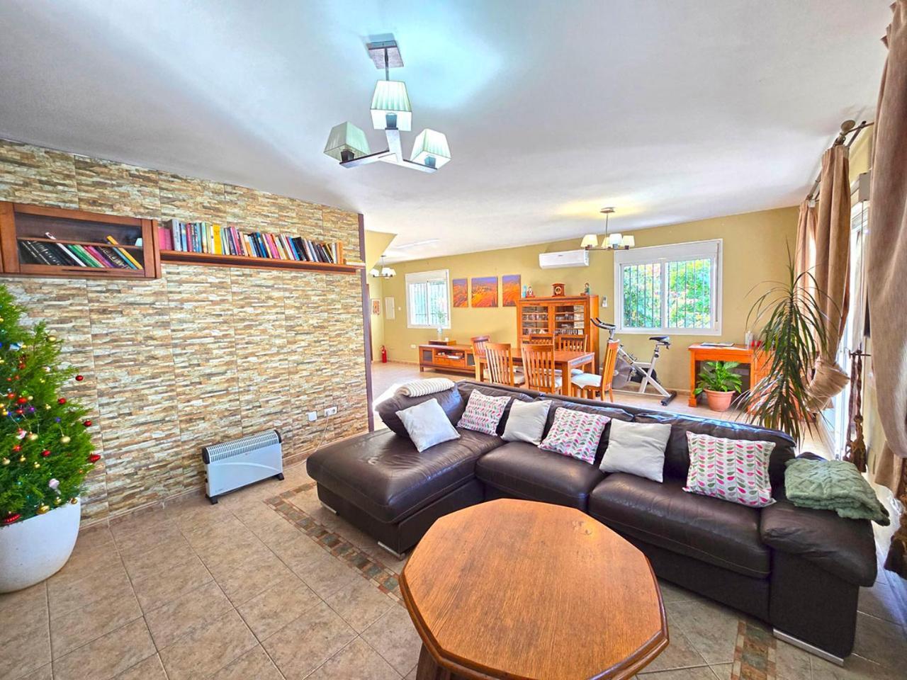 הוילה Viñuela Casa Luis מראה חיצוני תמונה
